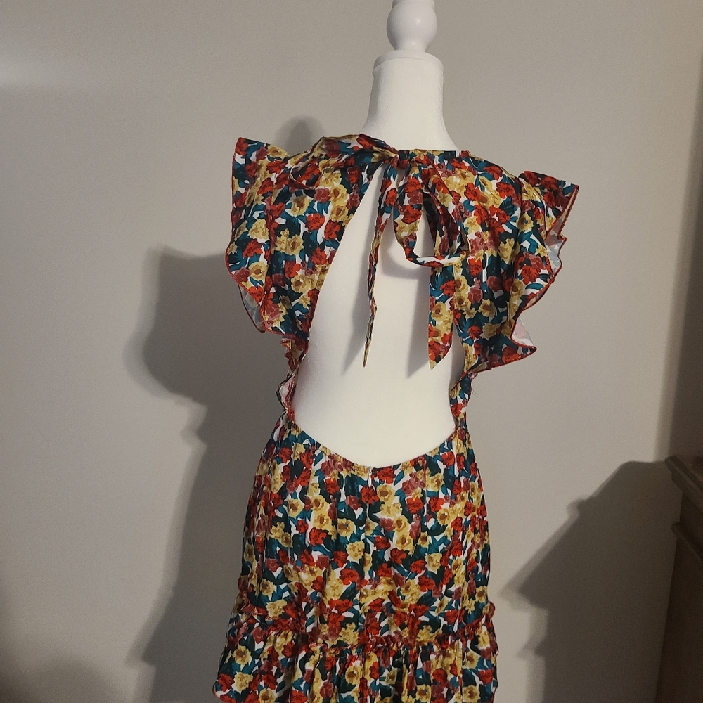 Floral backless ruffle dress - Picture 6 of 10